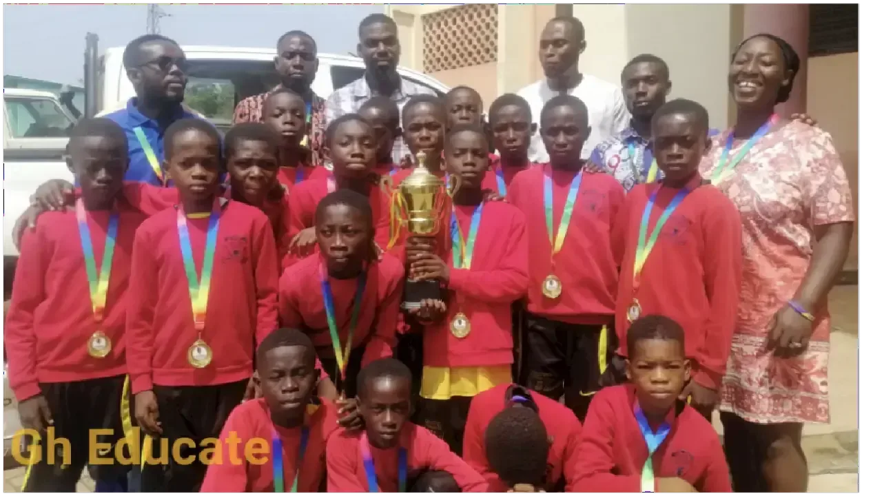 Besoro Methodist Primary Visits District Director of Education After Securing Victory in Sekyere Kumawu District’s Under-13 Inter-Circuit Gala.
