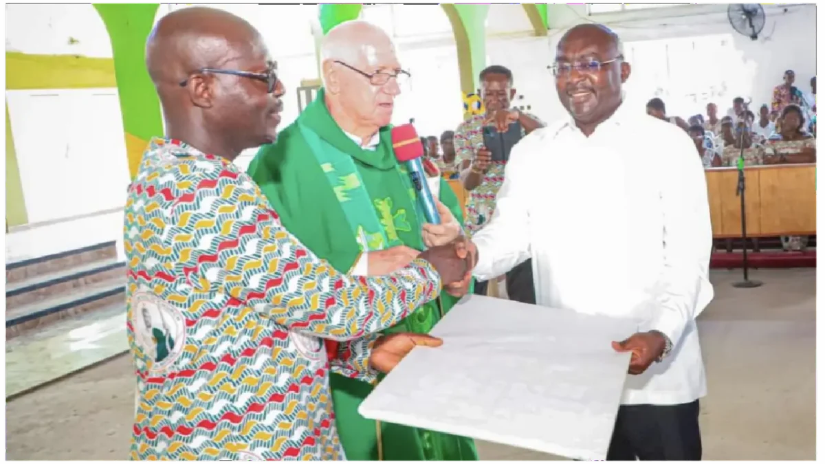 Picture Dr. Alhaji Mahamudu Bawumia at ST. Jude Catholic Church in New Weija