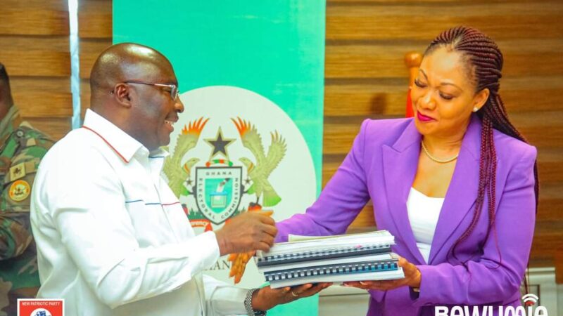 Picture of Dr. Bawumia and NAPO submitting their presidential nomination forms to EC