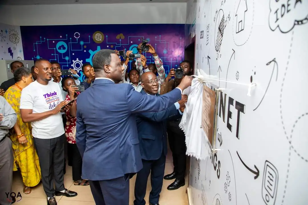 Picture of Dr. Yaw Osei Adutwum commissioning New Cybersecurity and STEM Lab at Wisconsin University