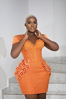 fella makafui