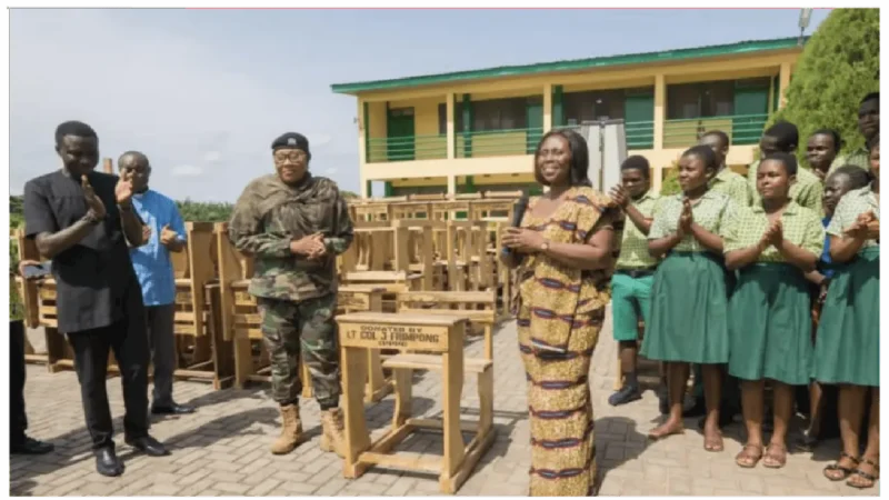 Breaking: Lieutenant Colonel Justina Frimpong Donates 100 Mono Desks to Ghana Senior High school, Koforidua