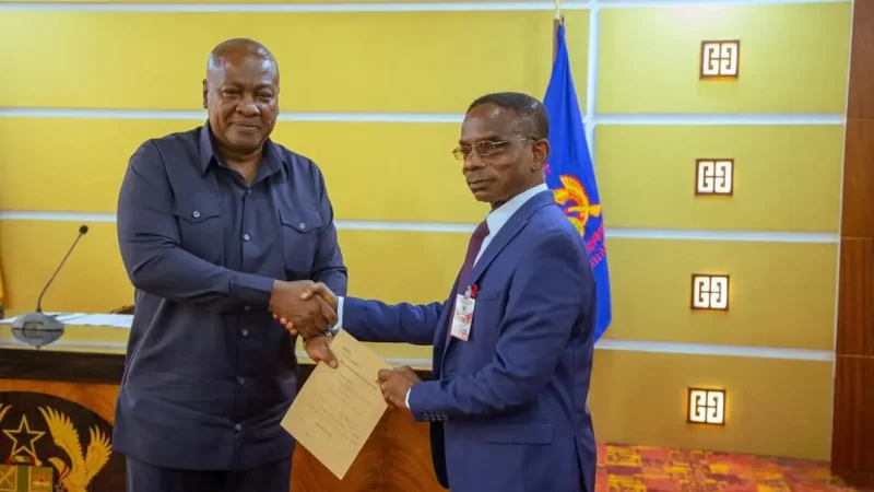 President Mahama Submits His Completed Asset Declaration Forms to Auditor-General