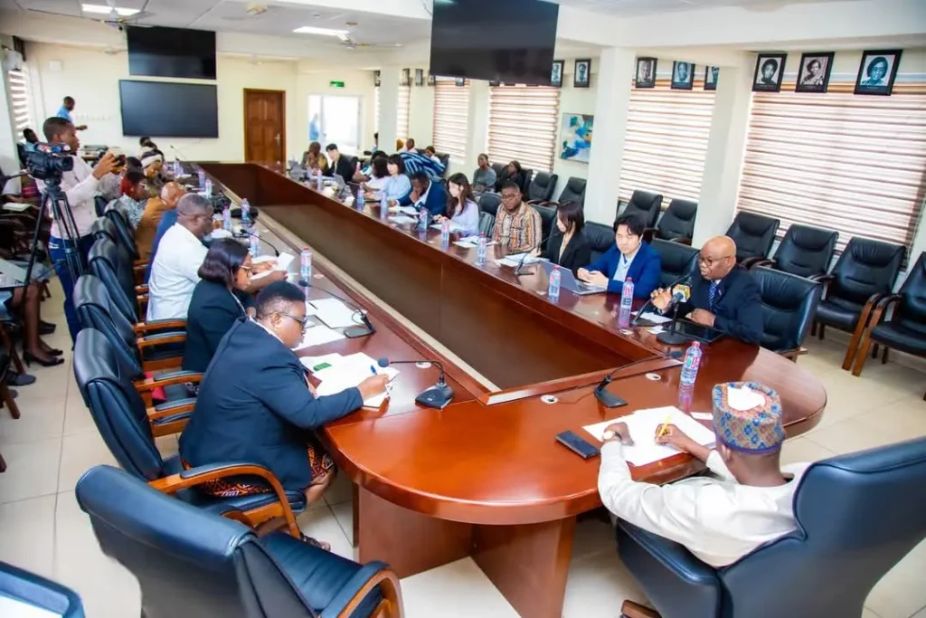 Picture on Ministry of Education meeting with Plan International Ghana