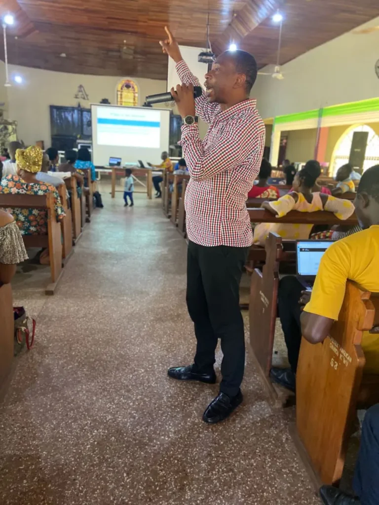 Pictures of Sir Joe and One-Teacher, One-Laptop Training in Kumawu