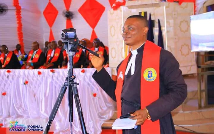 Kumawu Emmanuel Methodist’s Birthday Wishes to Rev. Daniel Gyasi-Nimako