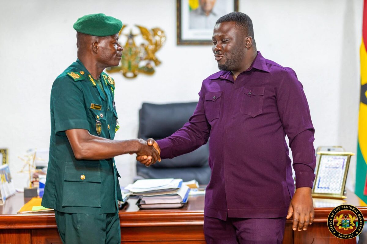 Ashanti Regional Minister with Ghana Immigration Service Commander