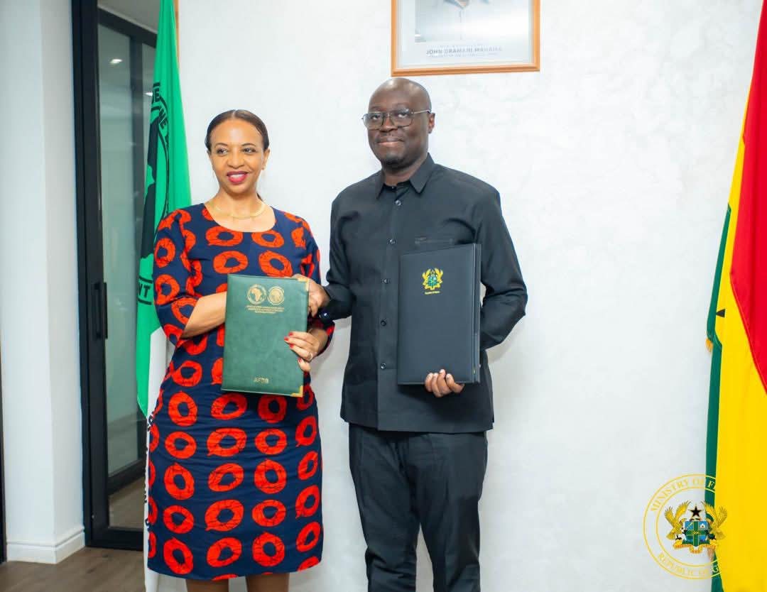 Ghana signs AFDB grant agreement to support women image