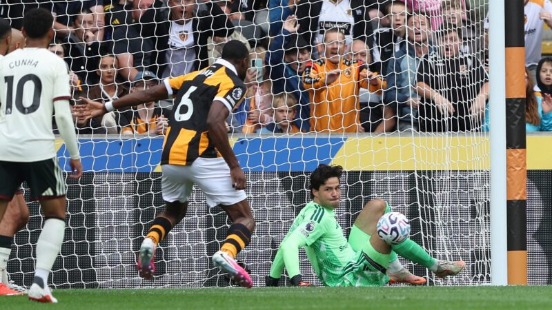 Hull City Stun Manchester United 2-0 in Premier League Opener