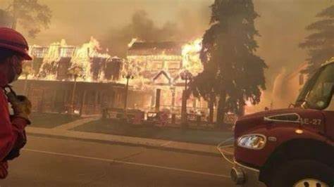 jasper wildfires ravage popular Canadian town