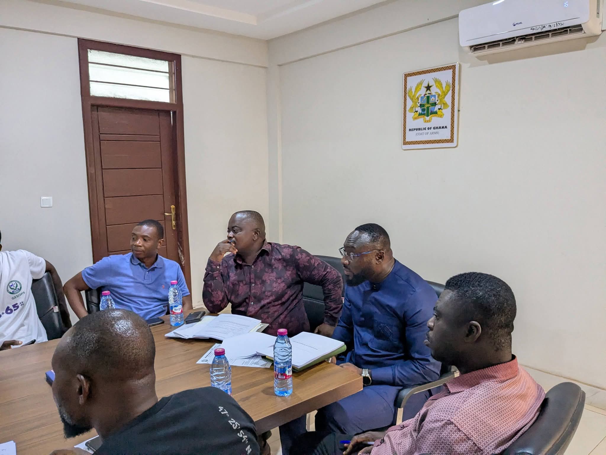 Pictures on Kumawu DCE meeting with Entity Tender Committee