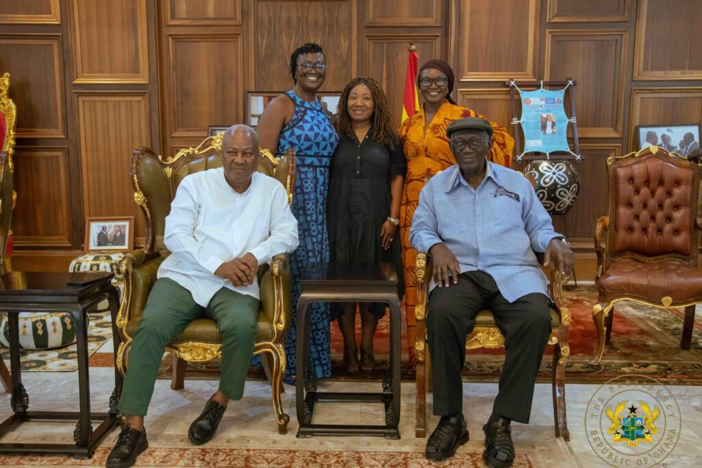 President John Dramani Mahama paid a courtesy visit to former President John Agyekum Kufuor to extend best wishes of the season.