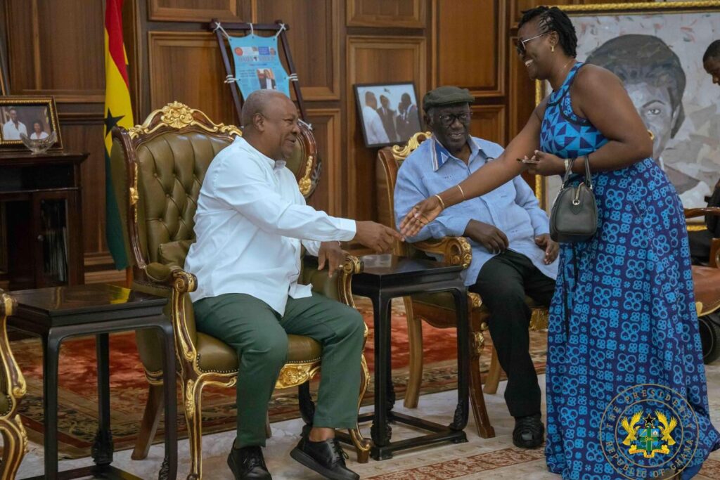 President John Dramani Mahama paid a courtesy visit to former President John Agyekum Kufuor to extend best wishes of the season.